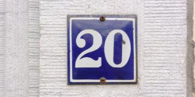 Should You Put Your Address on a Resume? Pros and Con