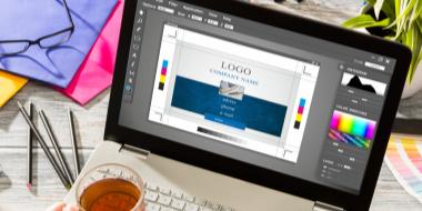 How to write a creative CV (Stand out to employers)